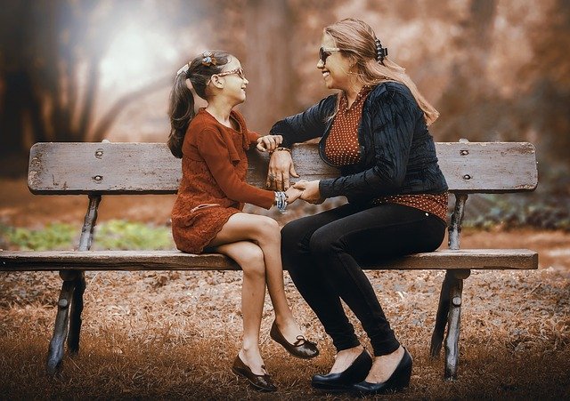 Mère et fille, meilleures amies : oui ou non