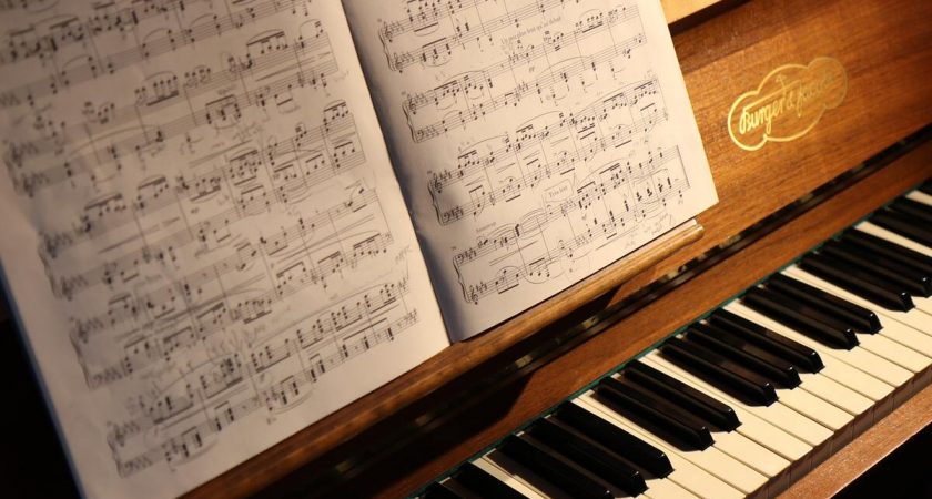 Comment lire une partition de musique ?