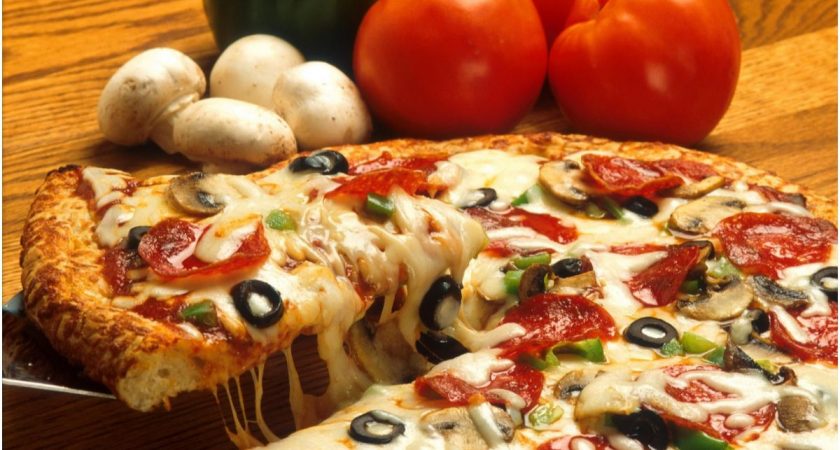 La pizza orientale : un voyage culinaire au cœur du Moyen-Orient